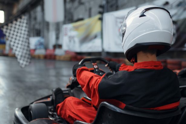 Casque karting : comment choisir le bon équipement sans se tromper sur les normes
